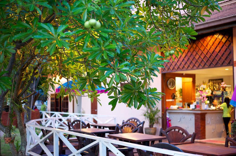 Boom Boom Beach Resort Laem Sing Chanthaburi Exterior photo
